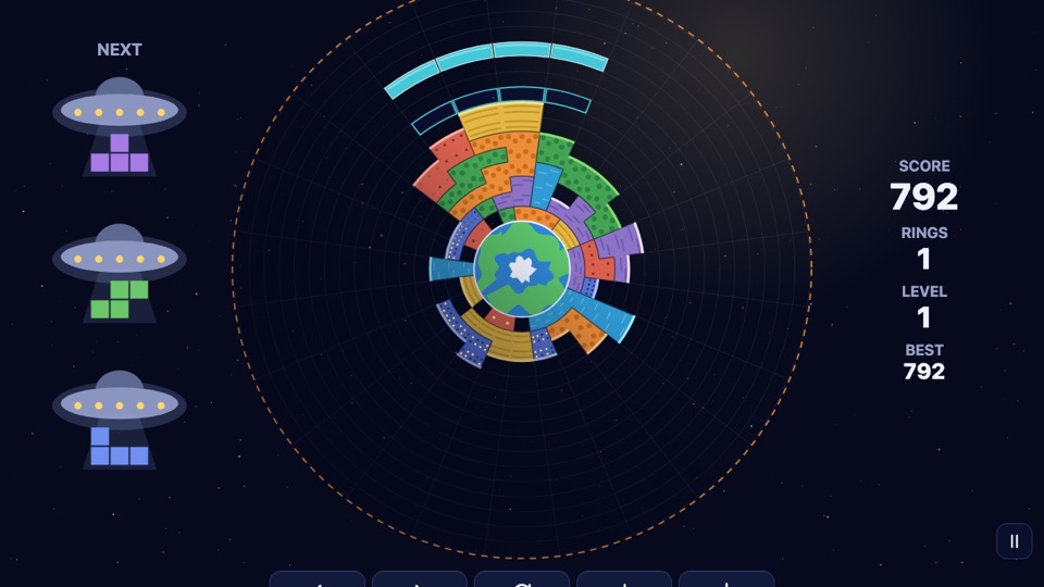 Globetris: coloured blocks stacked in rings around a small turning planet